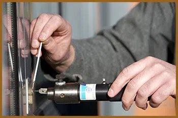 Brooklyn OH Locksmith Store Brooklyn, OH 216-393-2469 - 17-emergency-locks-locksmith